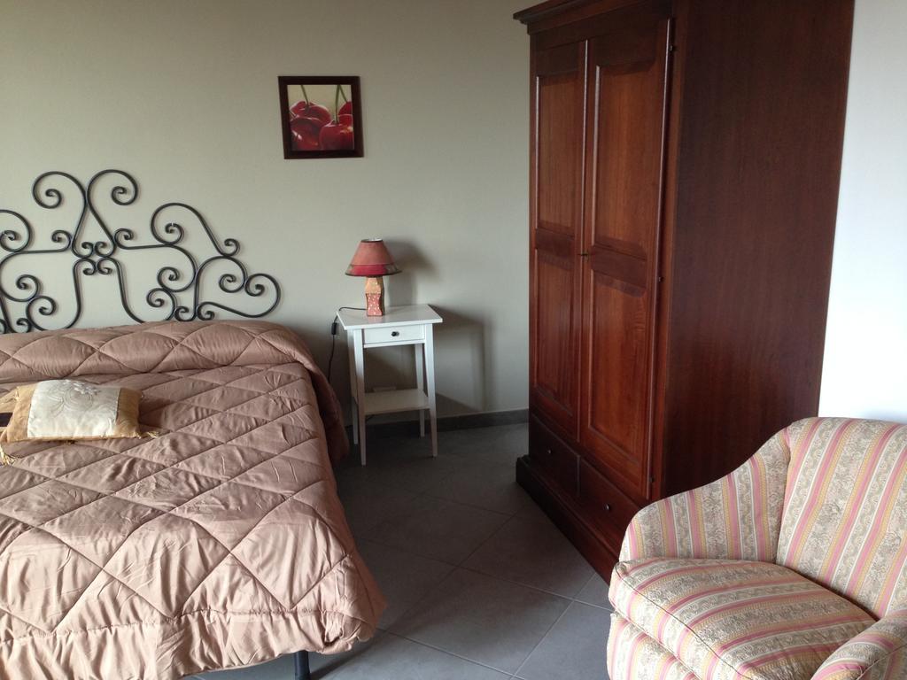 Agriturismo Fruttirossi Trofarello Room photo